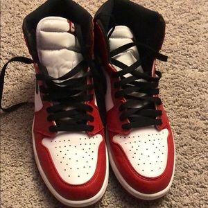 Pair of Chicago 2015 10.5